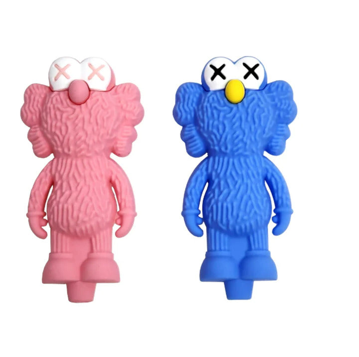 Pipa KAWS Elmo Rumey 420